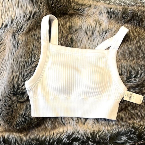 aerie Other - NWT Aerie ribbed sports bra. XS White